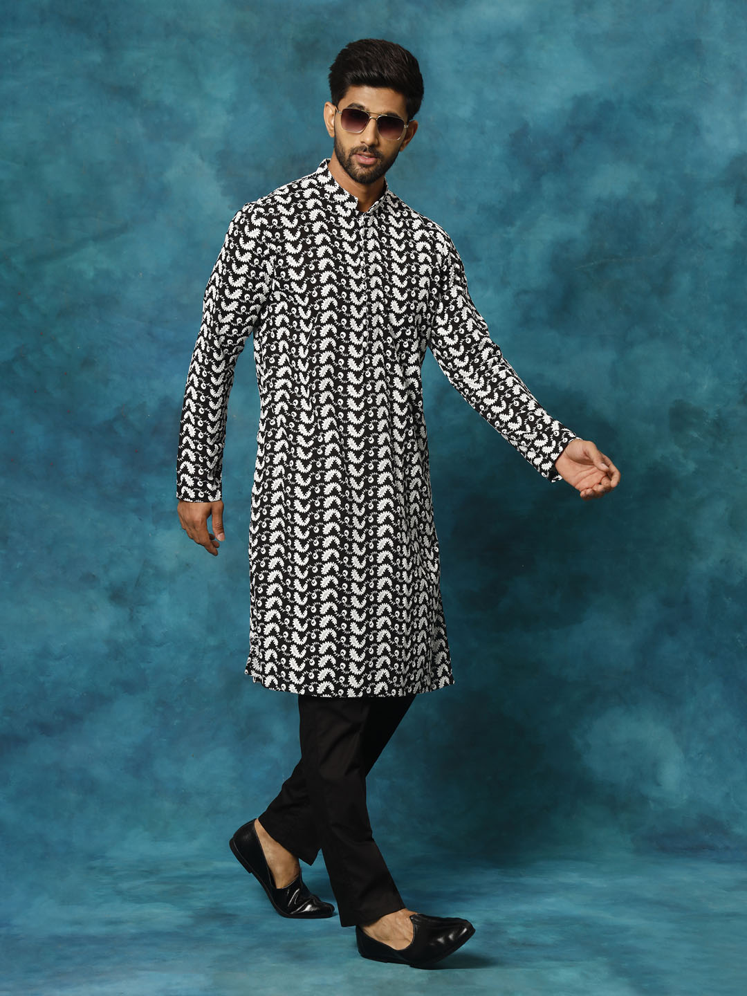 VASTRAMAY Men's Black Pure Cotton Chikankari Kurta Pyjama Set