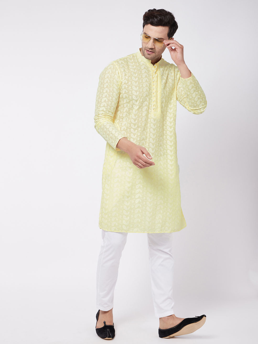 Vastramay Men's Yellow Pure Cotton Chikankari Kurta With Pant Set