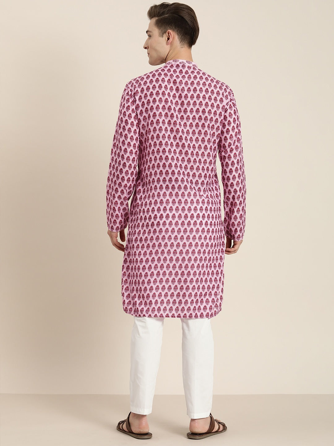 VASTRAMAY Men's Pink Cotton Blend Kurta And White Pyjama Set