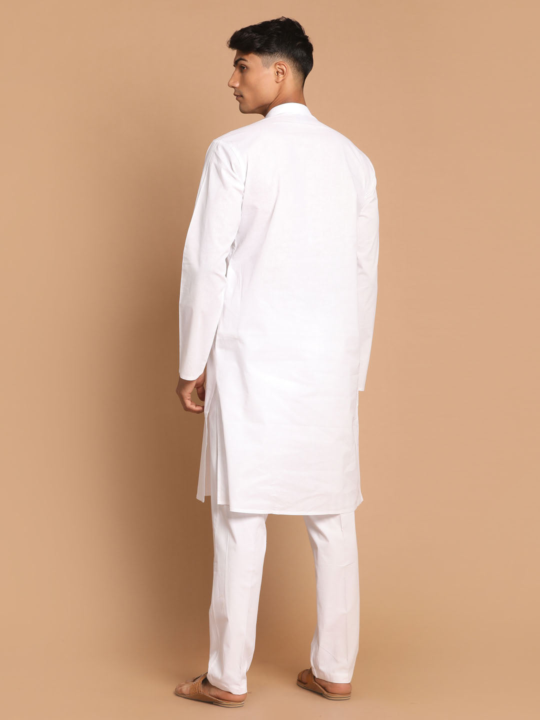 vm by Vastramay mens white kurta and pant style cotton pajama set