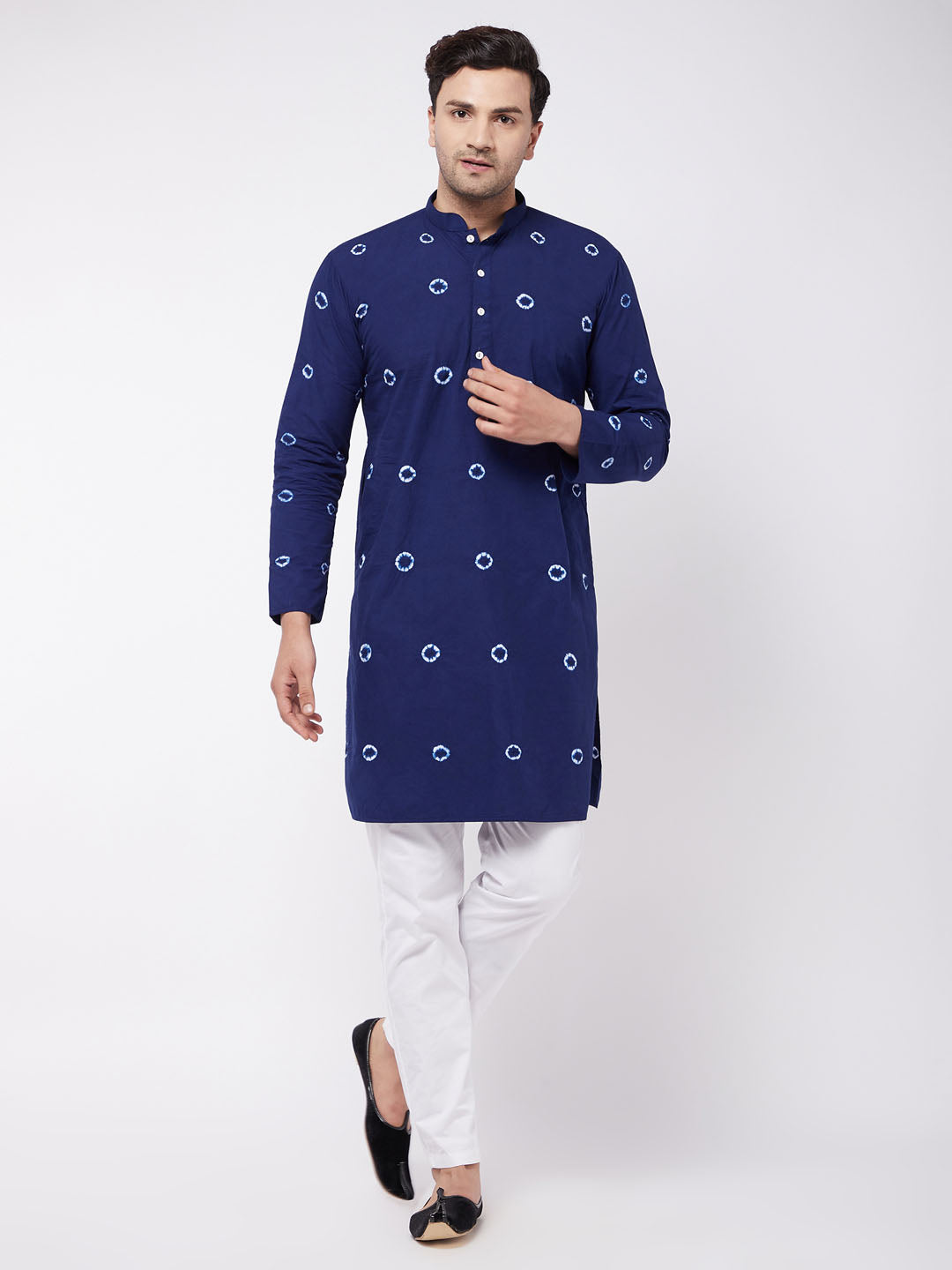 Vastramay mens blue and white cotton kurta and pant style cotton pyjama set