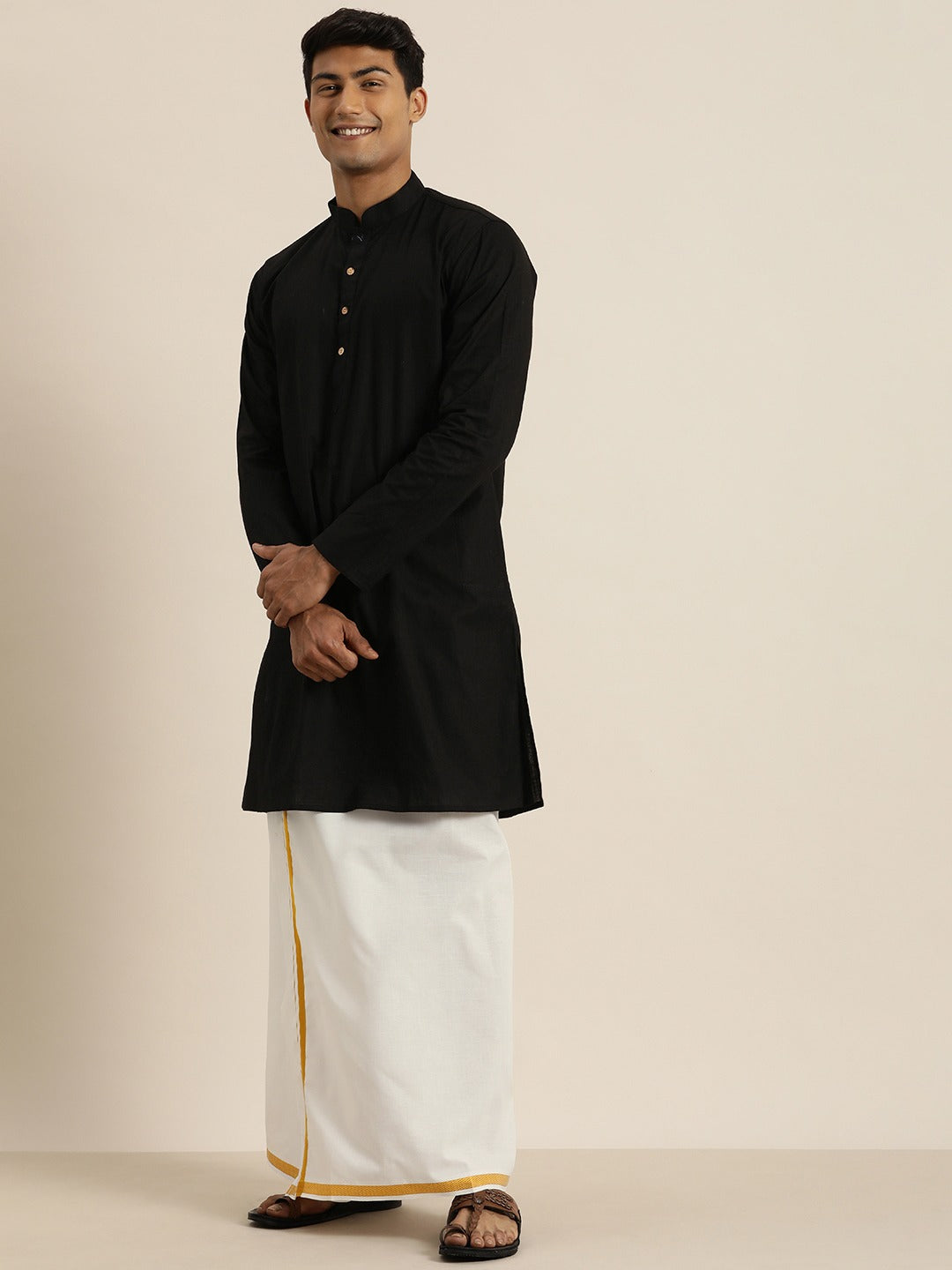 Vastramay Men's Black Cotton Kurta And Mundu Set