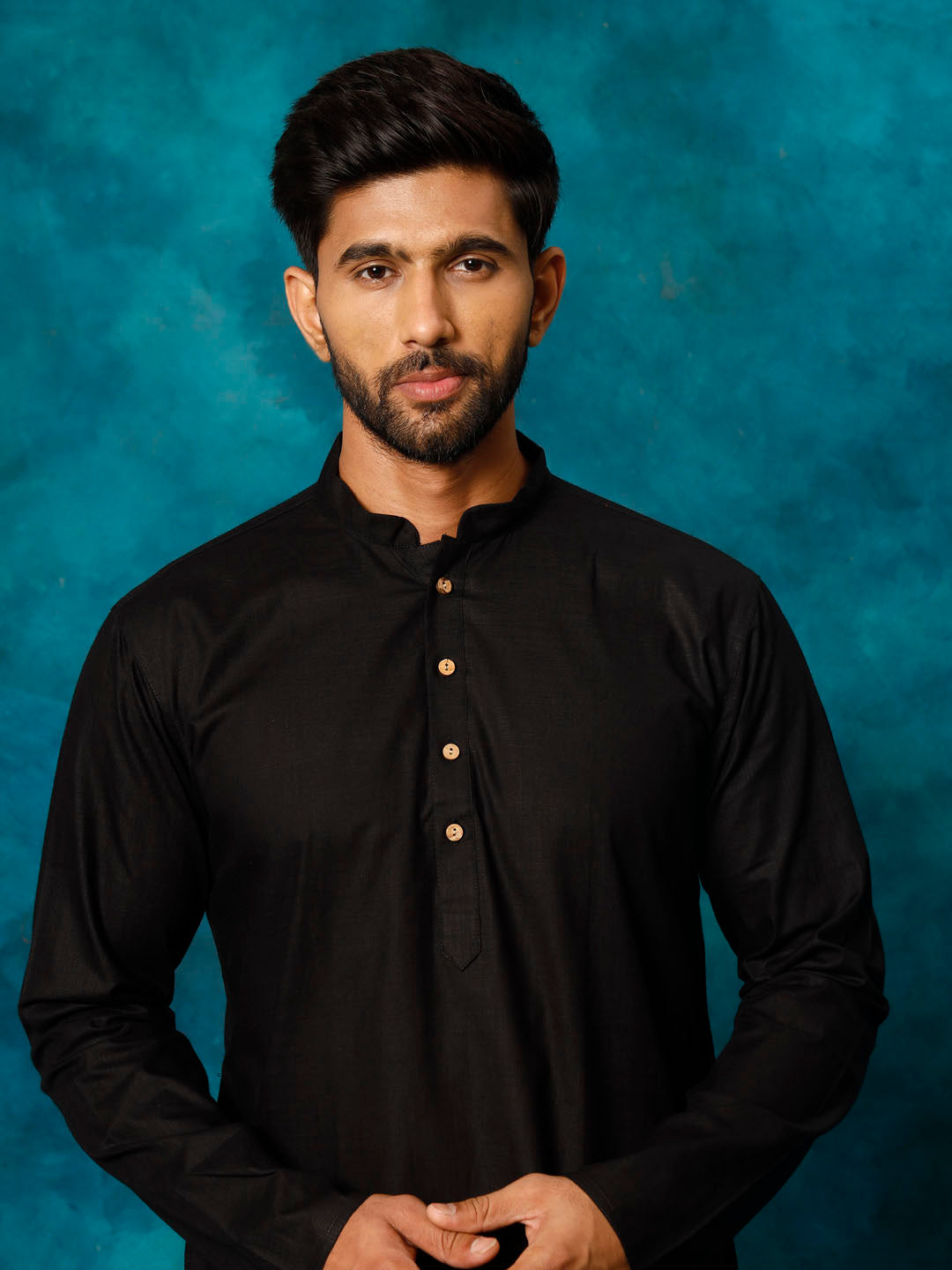 VASTRAMAY Men's Black Cotton Blend Kurta Pyjama Set