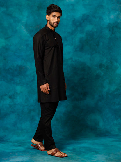 VASTRAMAY Men's Black Cotton Blend Kurta Pyjama Set