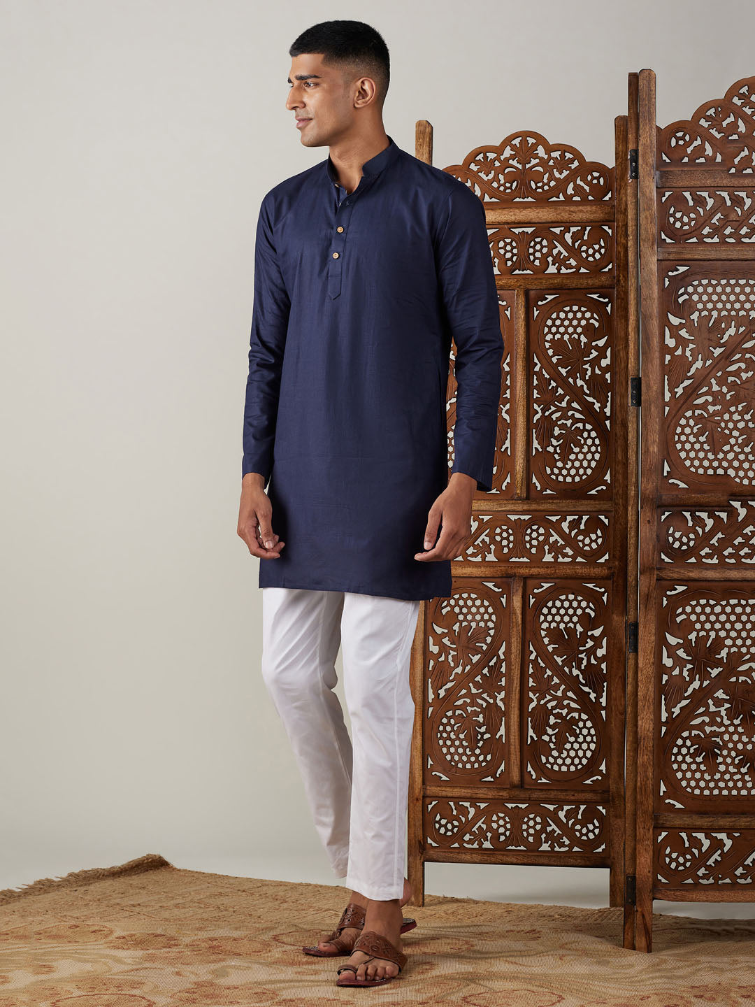 VASTRAMAY Men's Navy Blue Cotton Kurta With White Pant Set