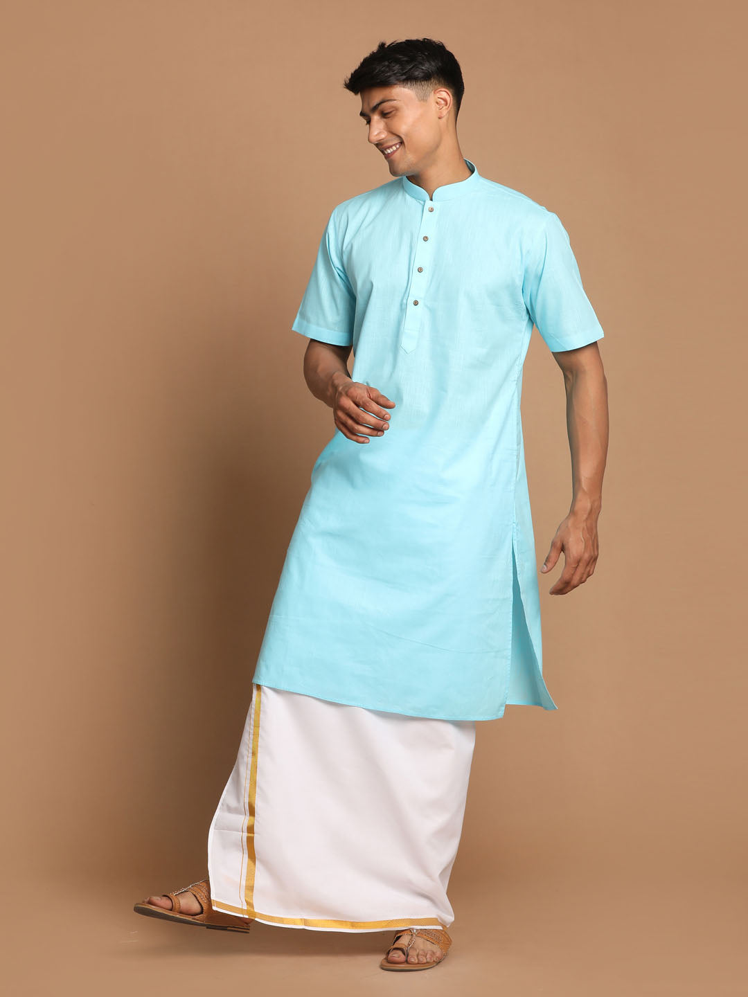 Vastramay Men's Aqua Blue Cotton Kurta And Mundu Set