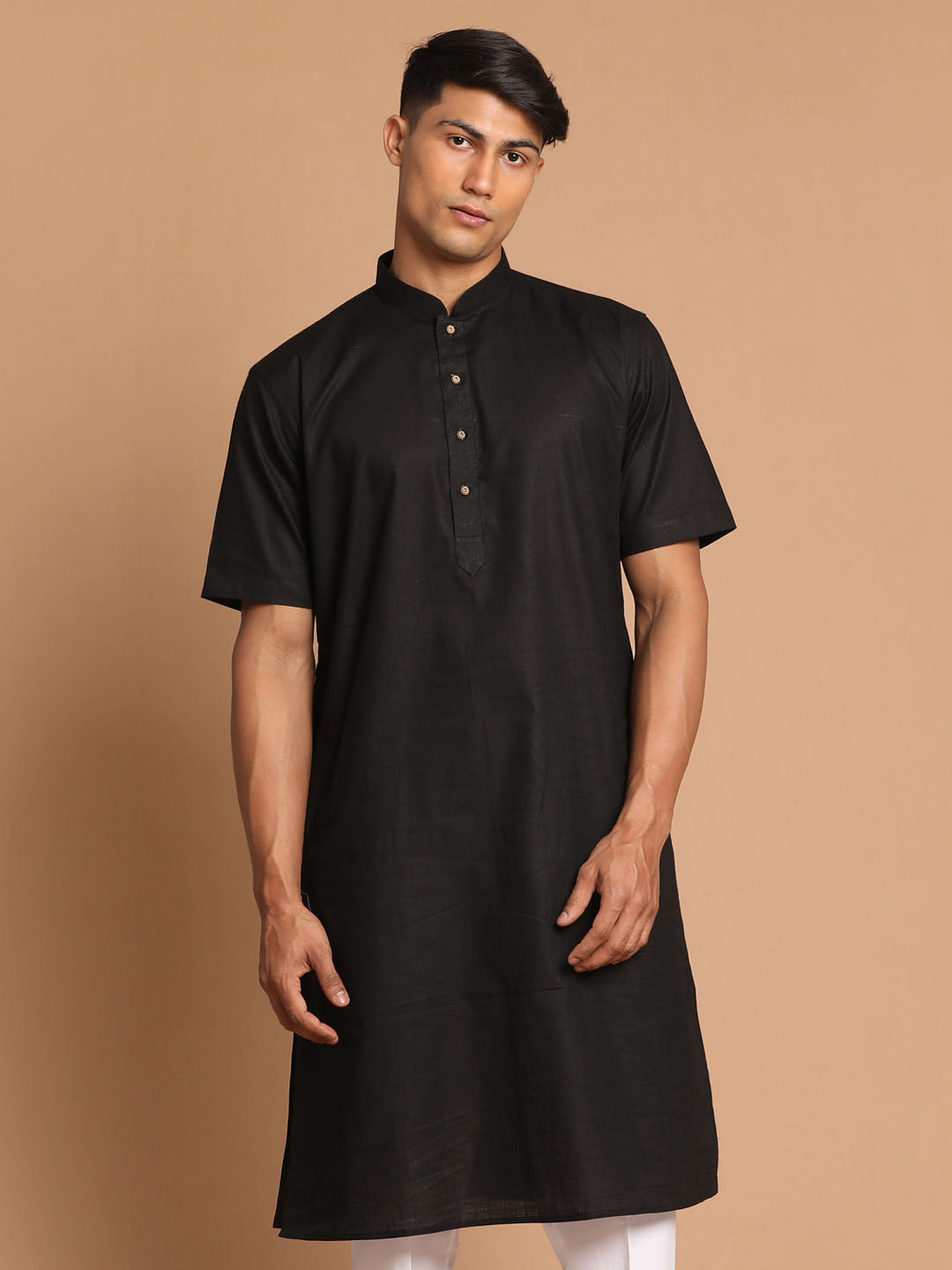 Vastramay Men's Black Solid Kurta