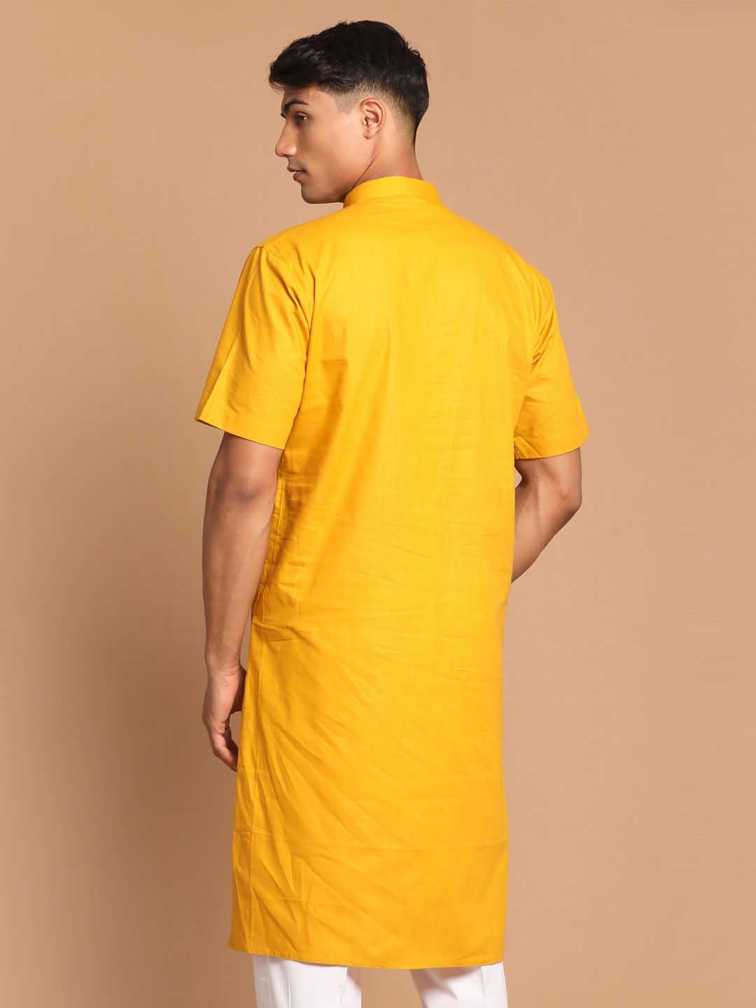 Vastramay Men's Mustard Solid Kurta