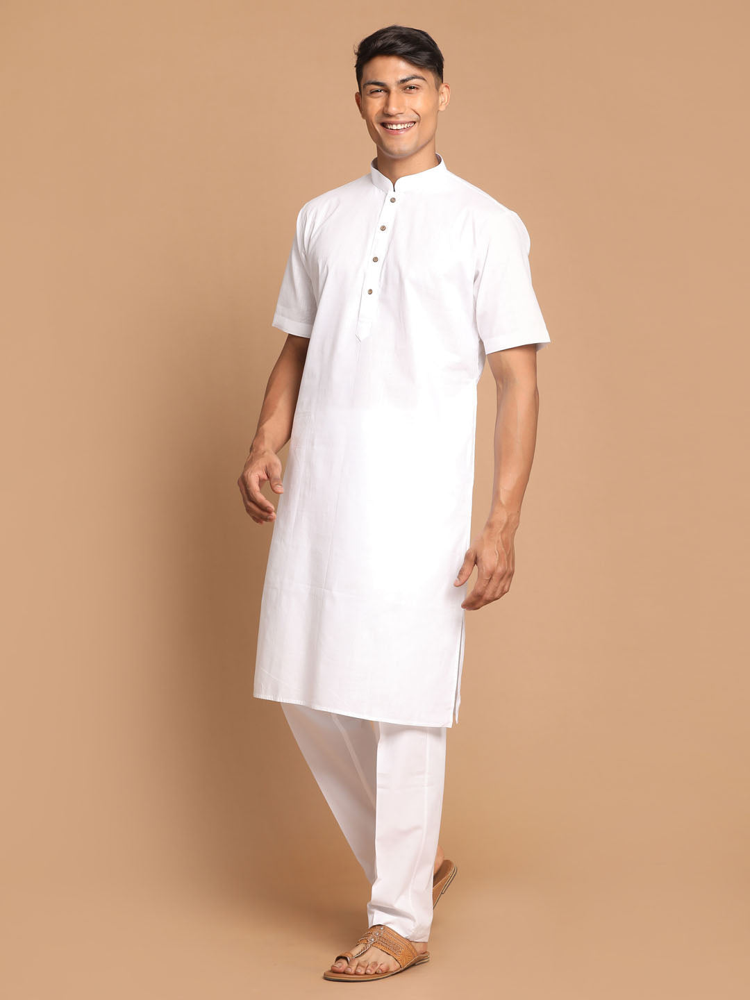 Vastramay mens white solid kurta pant style cotton pyjama set 1