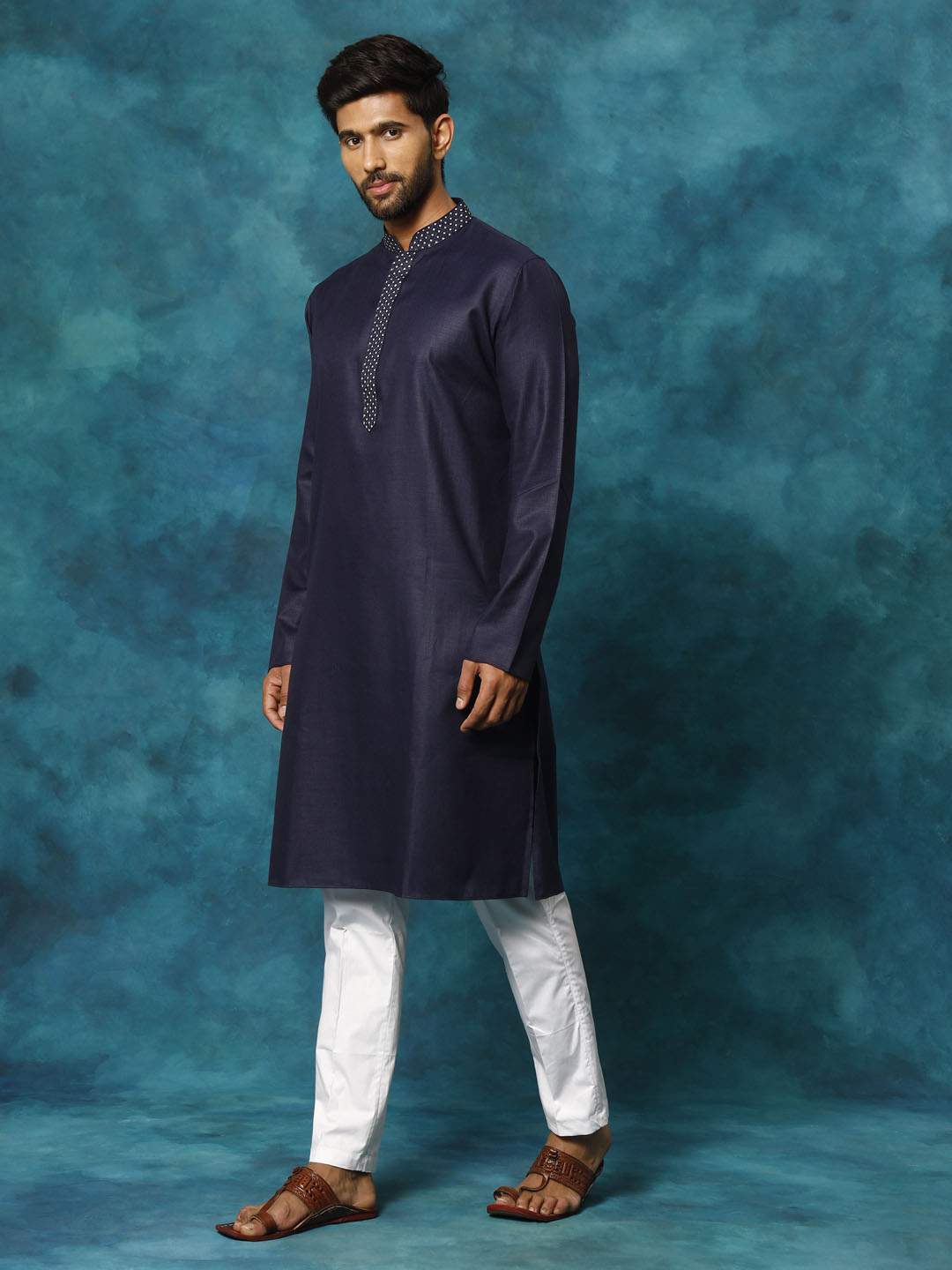 VASTRAMAY Men's Navy Blue And White Cotton Blend Kurta Pyjama Set