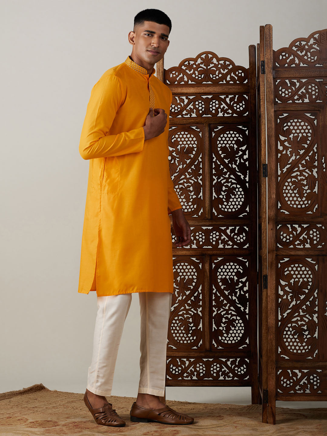 Vastramay mens yellow and cream solid kurta with pant style cotton pyjama set