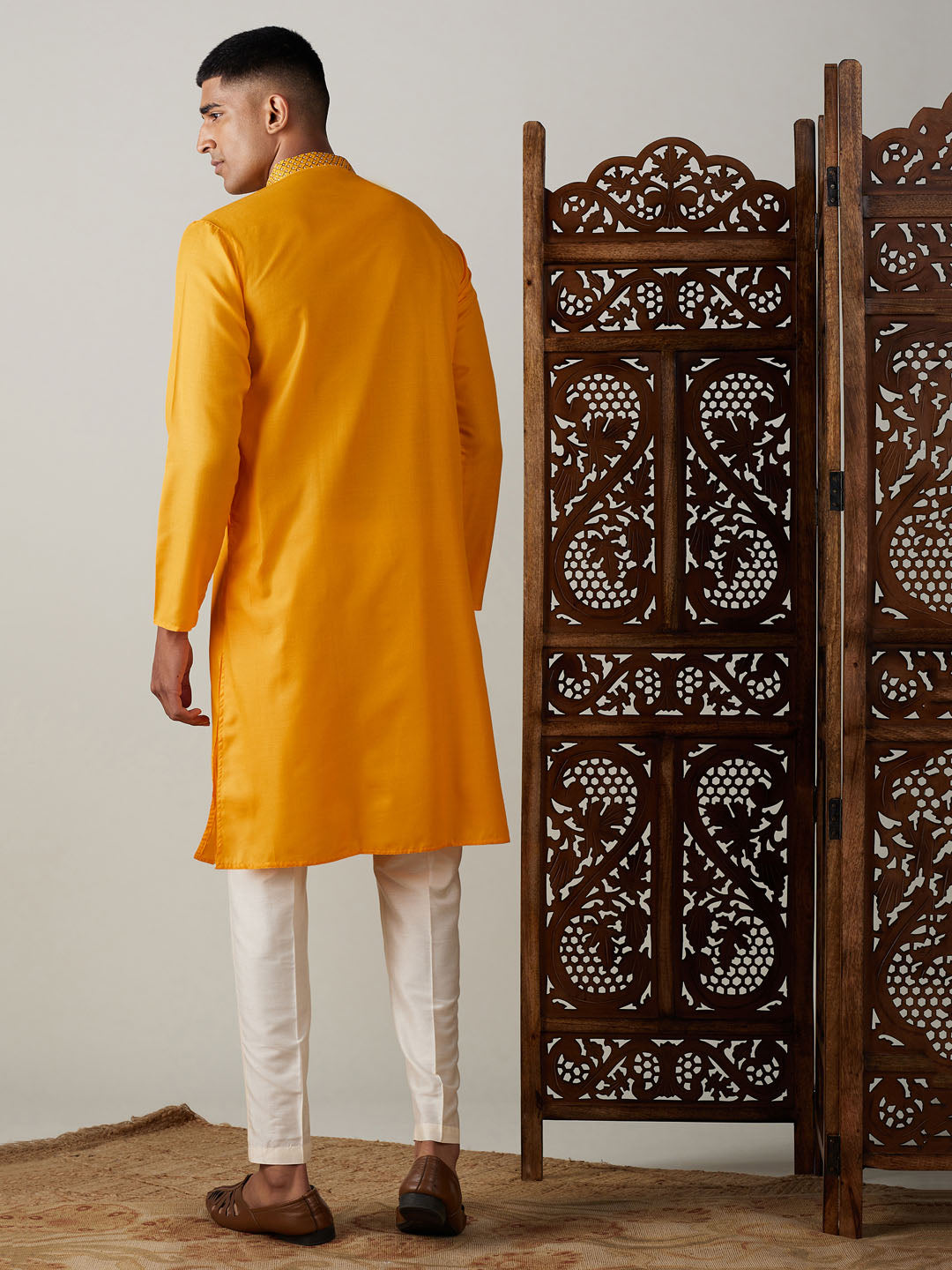 Vastramay mens yellow and cream solid kurta with pant style cotton pyjama set