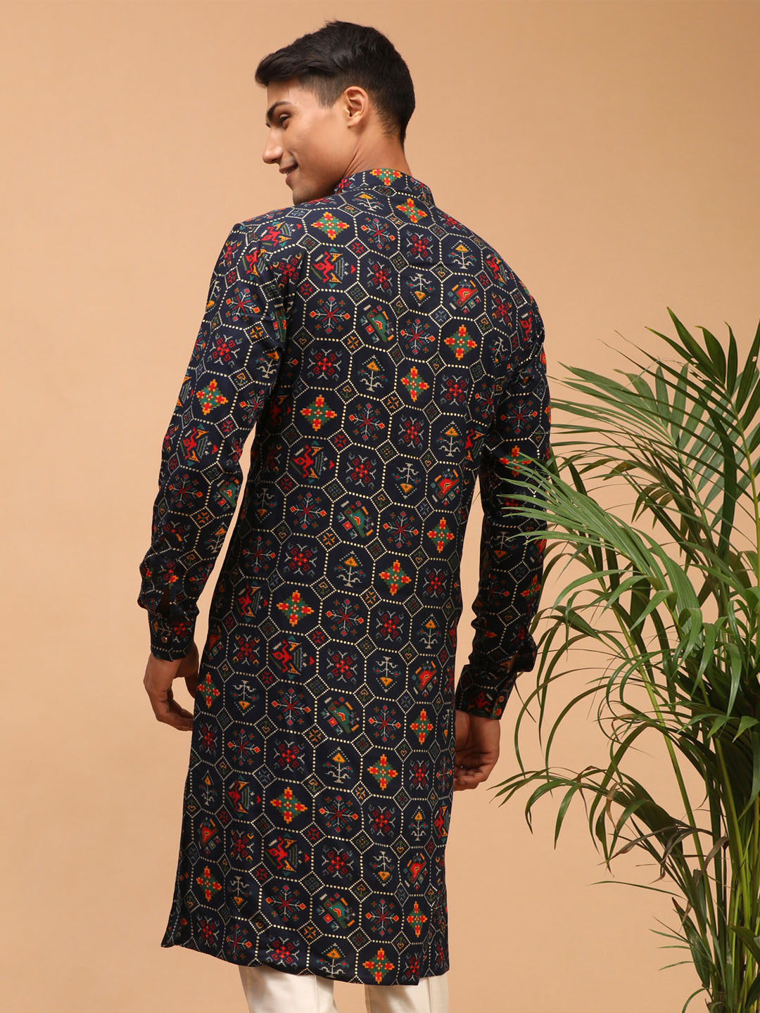 Vastramay mens blue color printed silk blend ethnic kurta