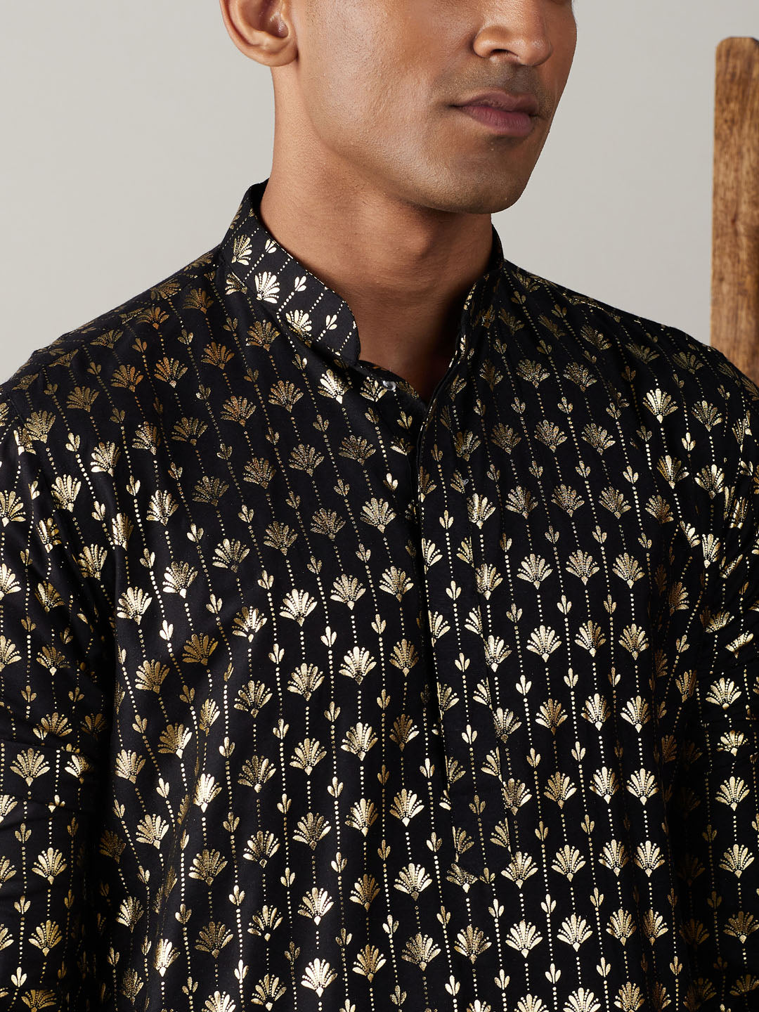 Vastramay mens black foil printed kurta with cream pyjama set