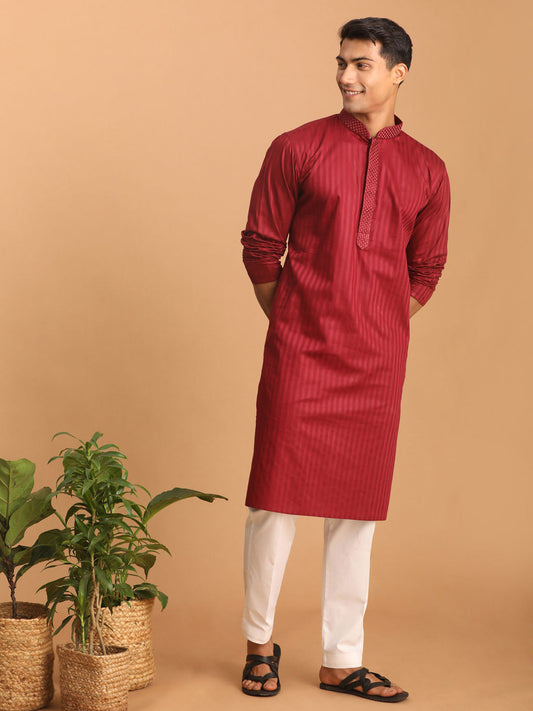 VASTRAMAY Men's Maroon Cotton Blend Solid Kurta with White Pant Set