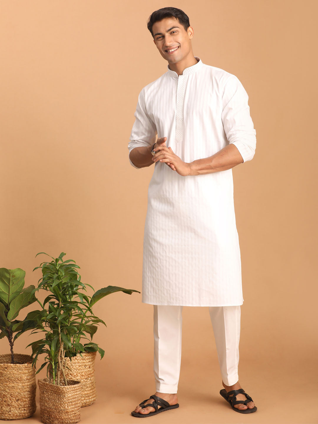 vastramay mens white cotton blend solid kurta with white pant set 2