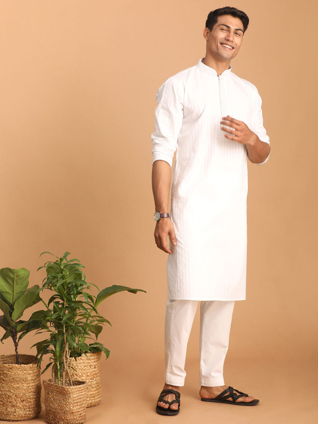 vastramay mens white cotton blend solid kurta with white pant set 2