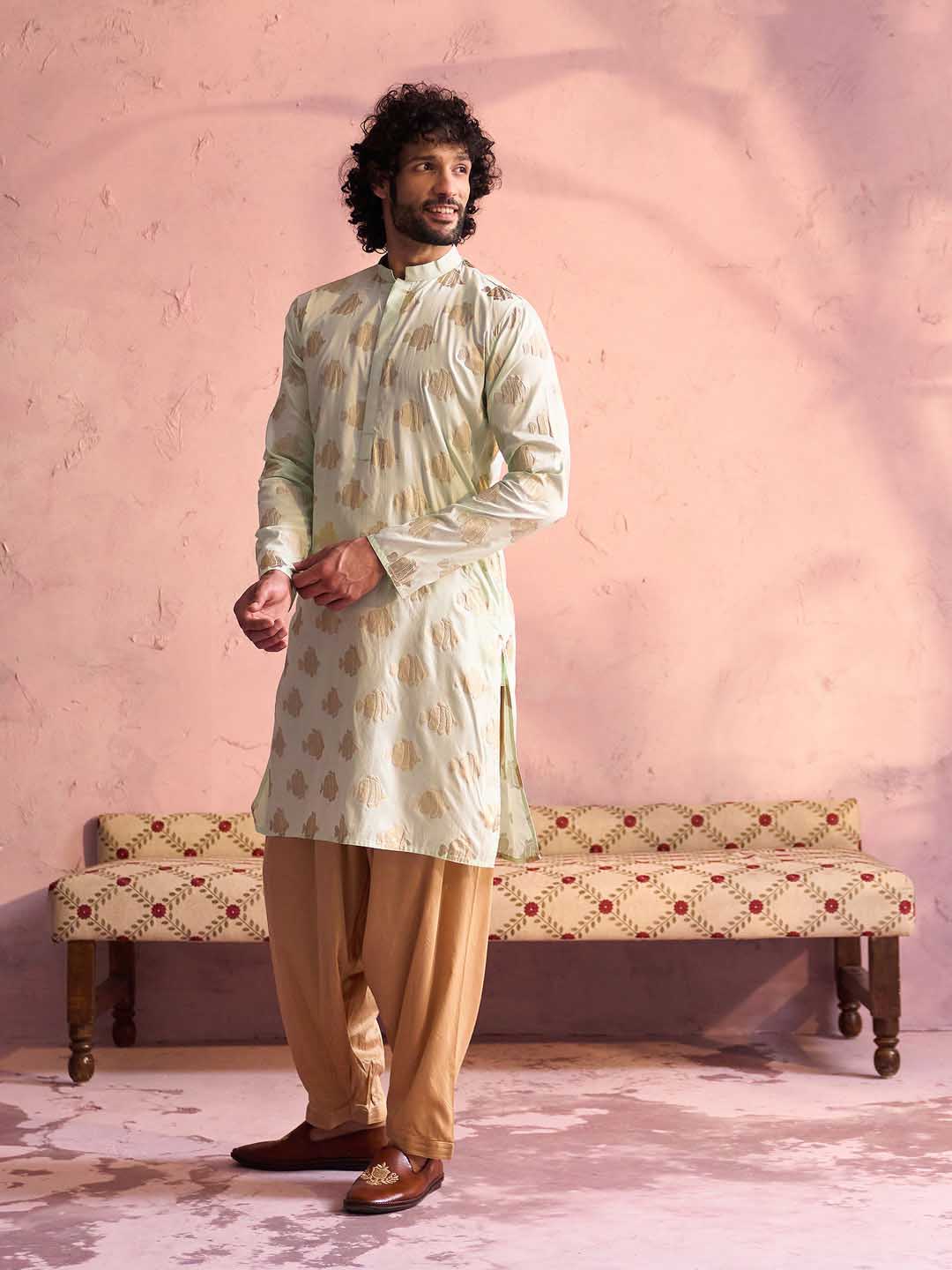 VASTRAMAY Men's Mint Green Viscose Fish Motif Foil Print Kurta