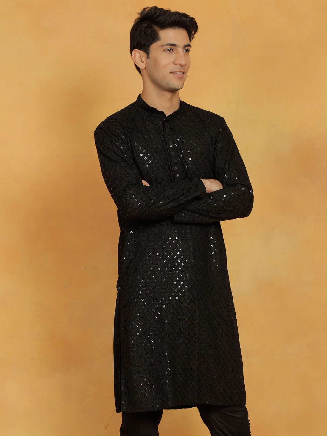 Vastramay Men's Black Cotton Blend Kurta