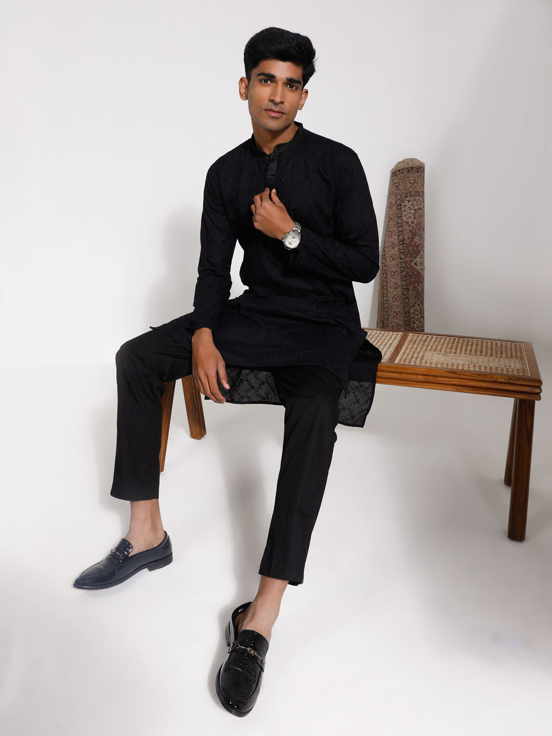 Vastramay Men's Black Cotton Kurta