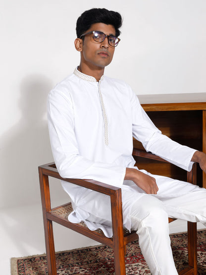 Vastramay Men's White Cotton Kurta Pyjama Set