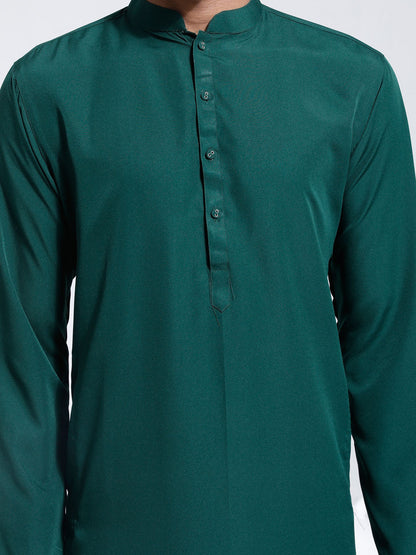 VASTRAMAY Men's Green Crepe Kurta