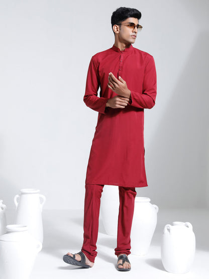 Vastramay Men's Maroon Crepe Kurta