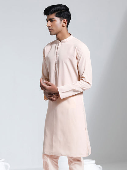 VASTRAMAY Men's Peach Crepe Kurta