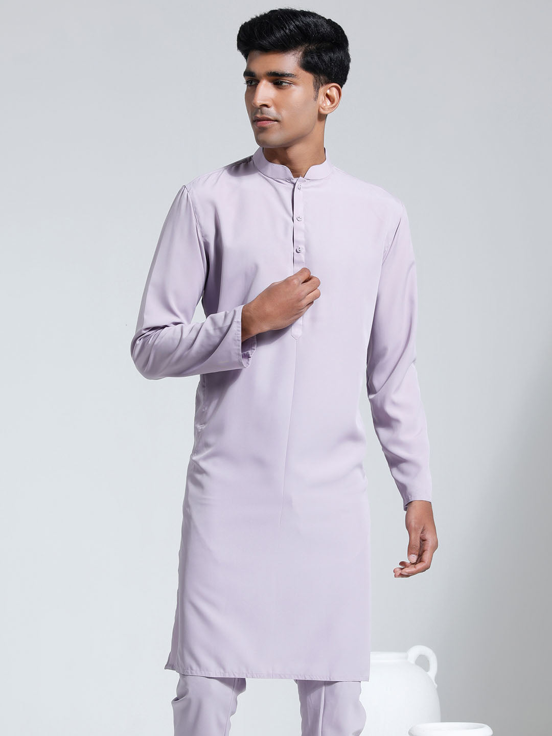 VASTRAMAY Men's Purple Crepe Kurta