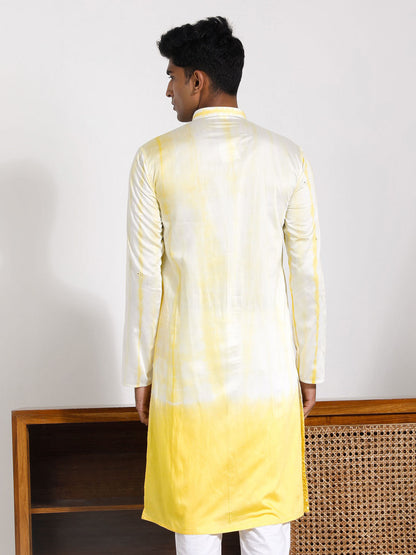 Vastramay Men's Yellow Viscose Kurta