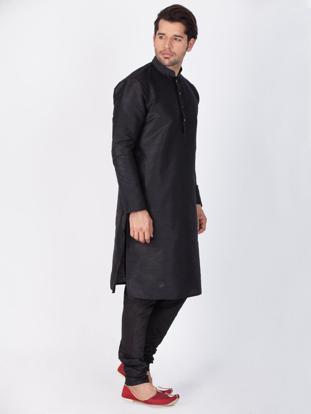 Vastramay Men's Black Cotton Silk Blend Kurta and Pyjama Set