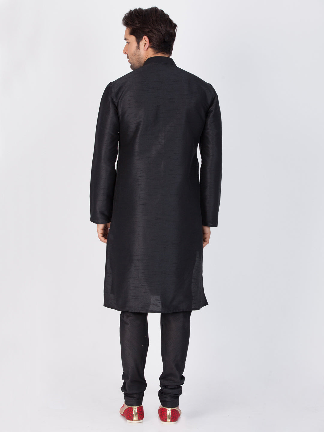 Vastramay Men's Black Cotton Silk Blend Kurta and Pyjama Set