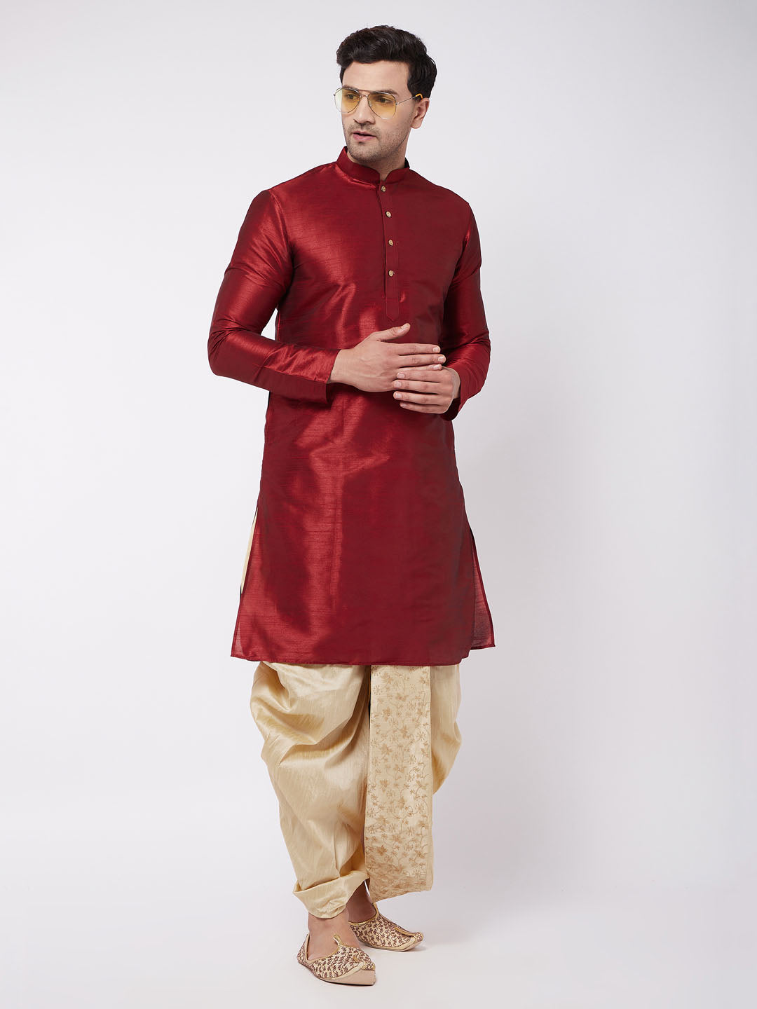 Vastramay Men's Maroon And Gold Silk Blend Kurta And Dhoti Set