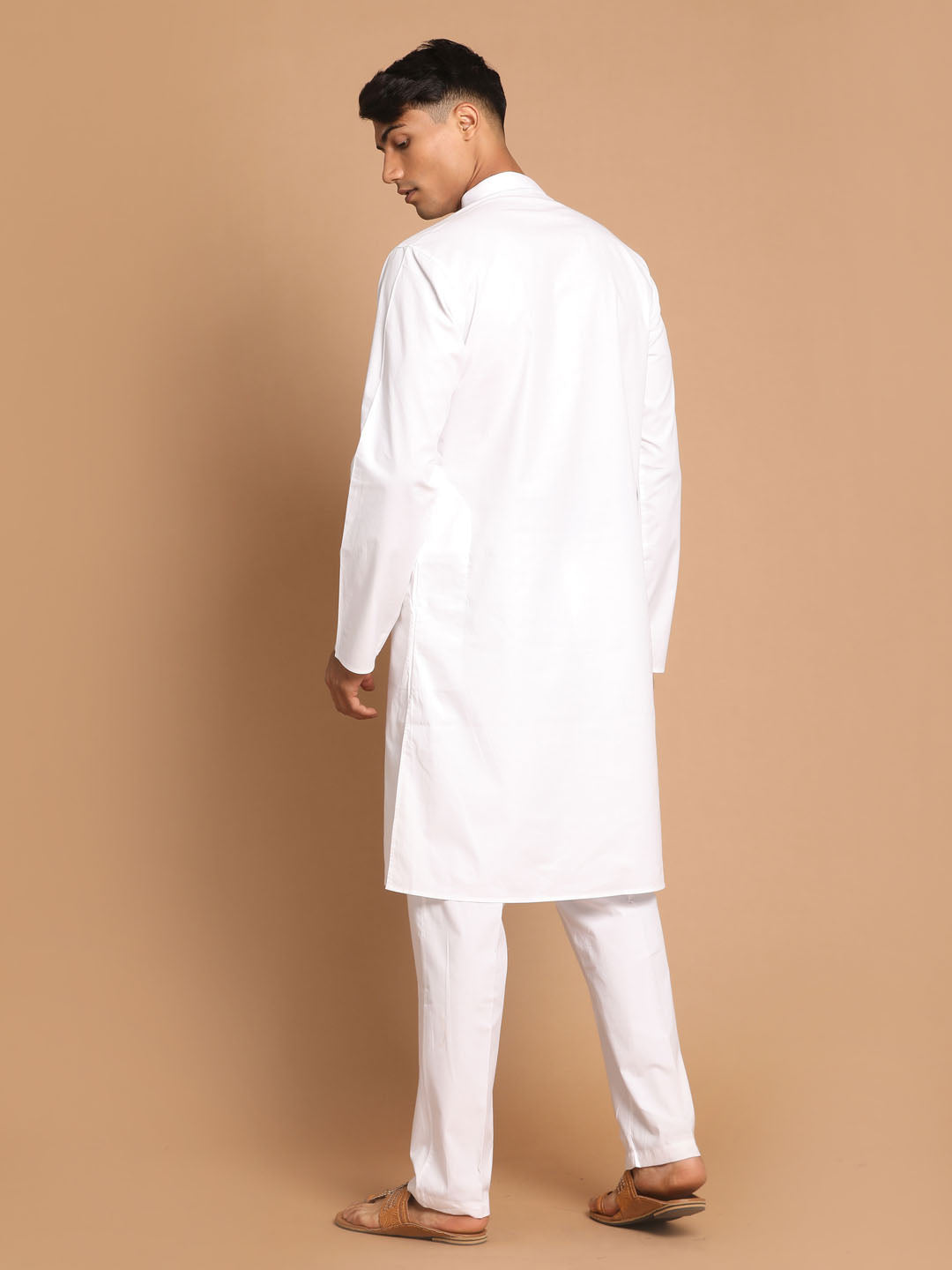 Vastramay mens white kurta with white solid cotton pant style pyjama set 1