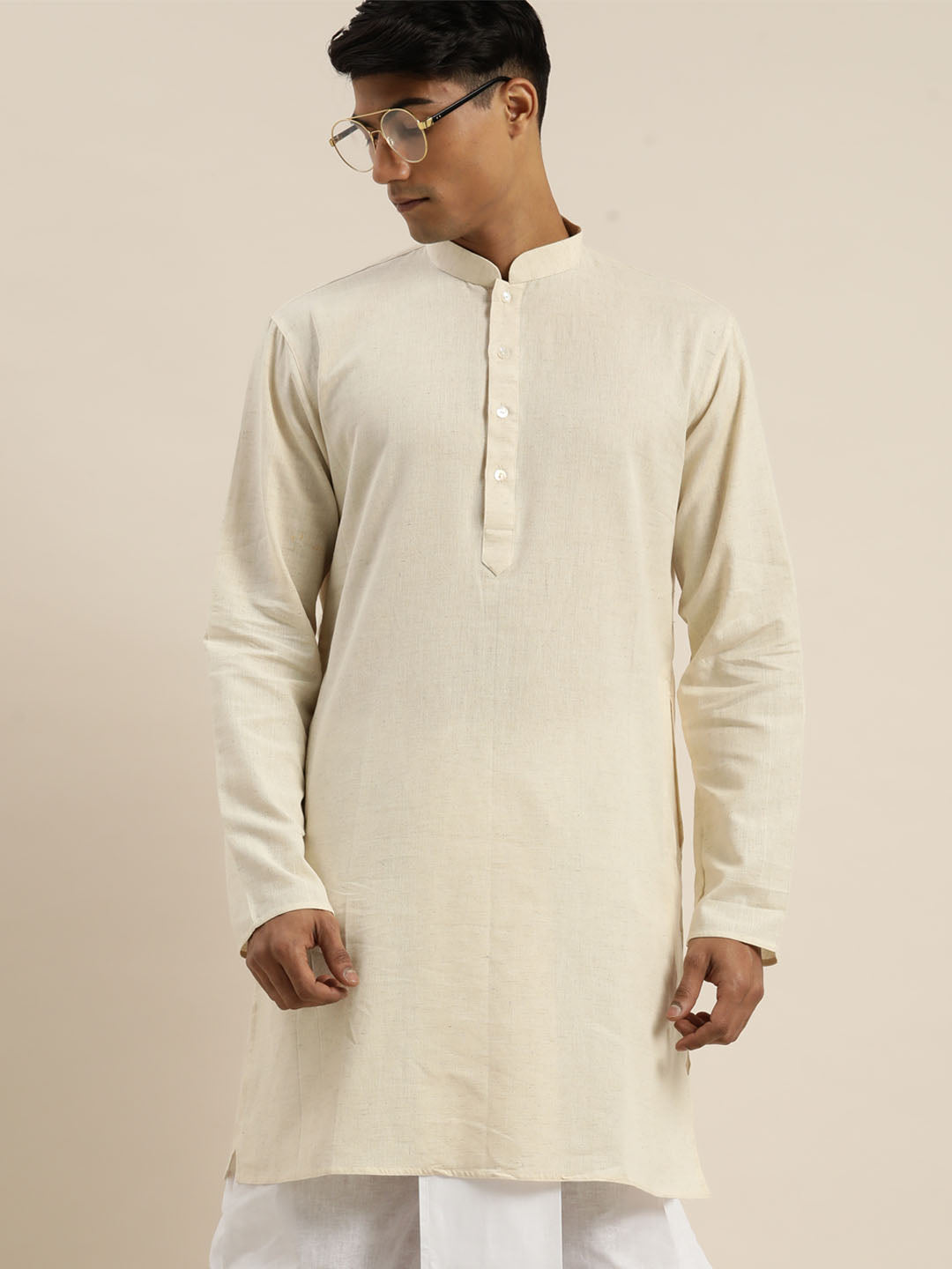 Vastramay Men's Cream Pure Cotton Kurta