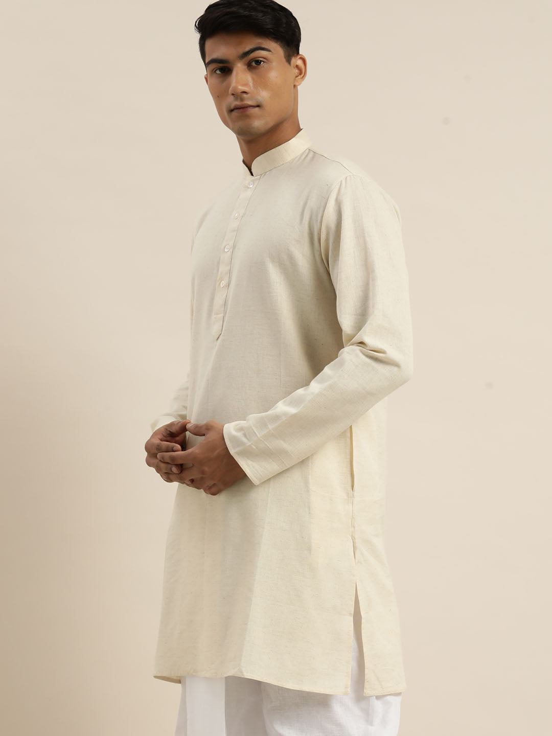 Vastramay Men's Cream Pure Cotton Kurta