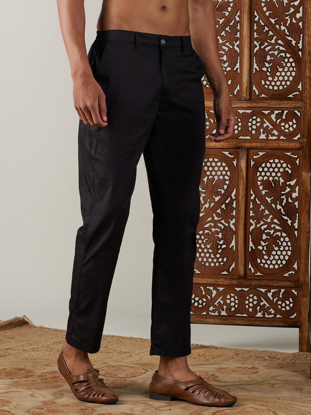 Vastramay mens black cotton slim fit pant