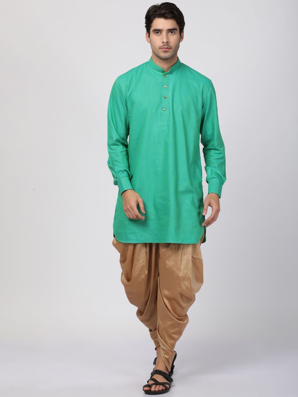 Vastramay Men's Green Cotton Blend Kurta