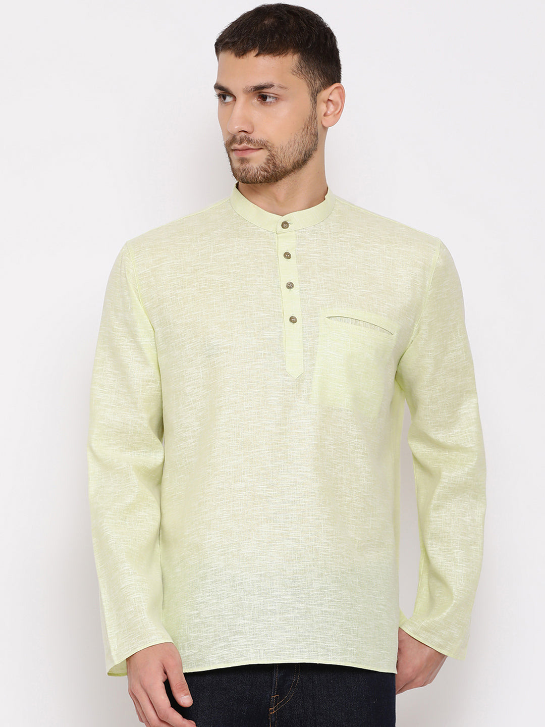 Vastramay Men's Green Cotton Blend Short Kurta