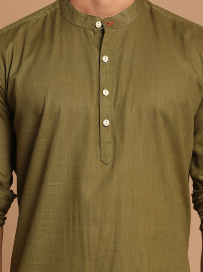 Vastramay Men's Olive Green Short Cotton Kurta