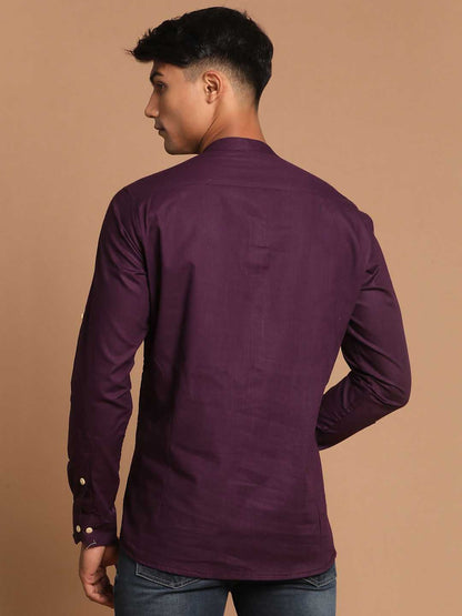 Vastramay Men's Purple Short Cotton Kurta