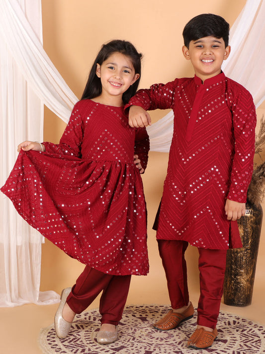 Vastramay Maroon Mirror Kurta Pyjama Siblings Set