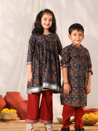 VASTRAMAY Navy Blue Cotton Floral Printed Siblings Matching Set