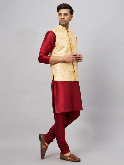 VASTRAMAY Men's Gold Zari Weaved Jacket With Kurta Pyjama Set