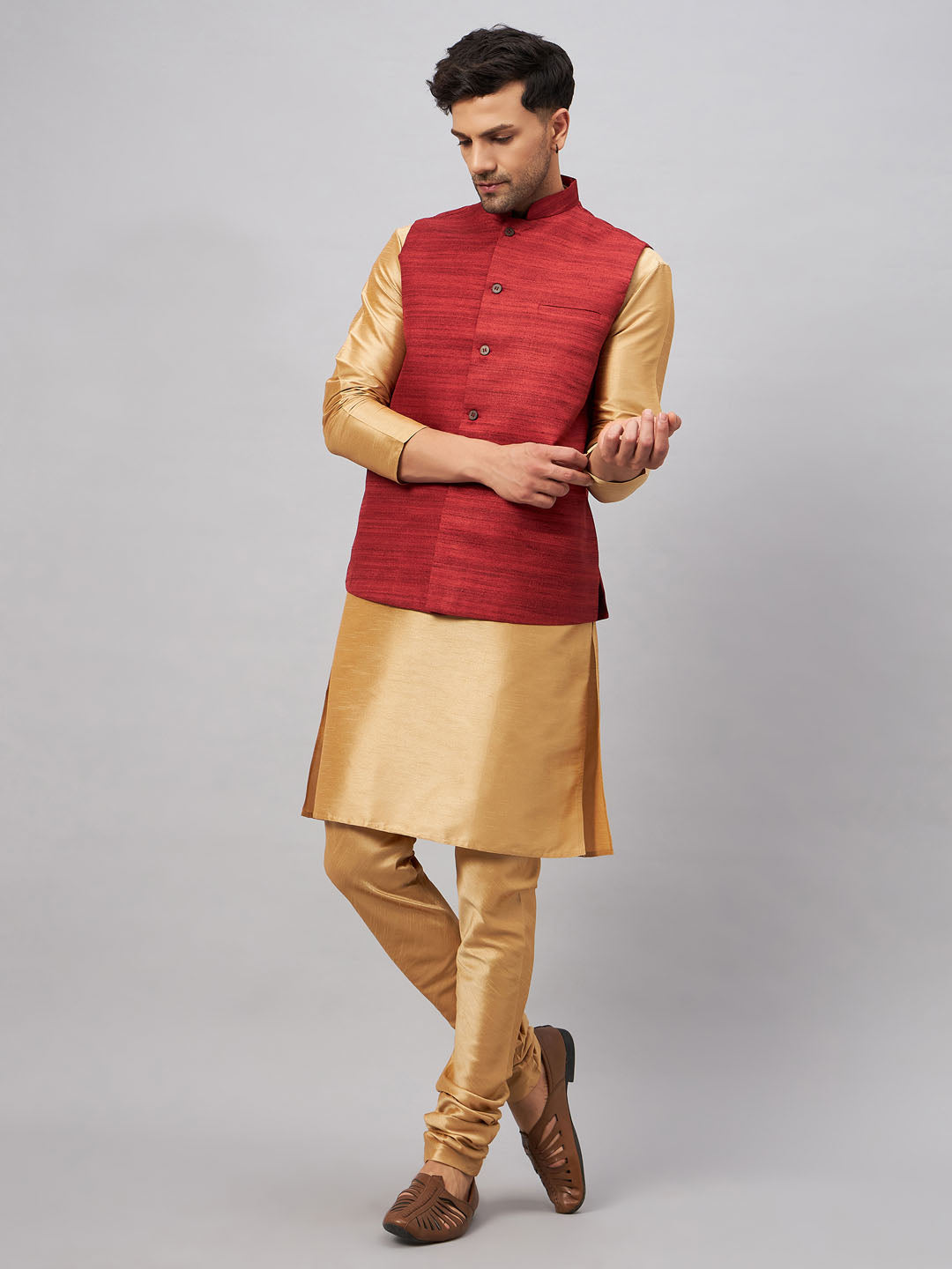 VASTRAMAY Men's Maroon Jacket With Rose Gold Kurta And Pyjama Set