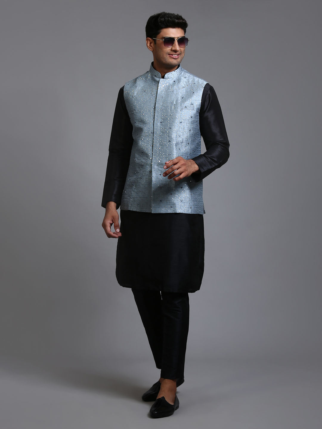 VASTRAMAY Men's Grey Embellished Jacket with Black Kurta Pant Set