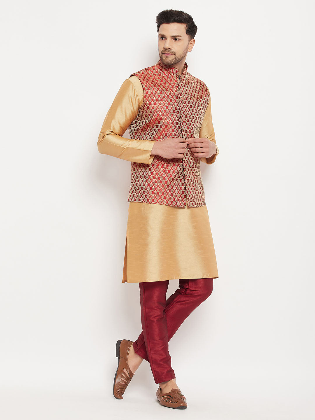 VASTRAMAY Men's Maroon Silk Blend Ethnic Jacket, Rose Gold Kurta and Maroon Pant Syle Pyjama Set