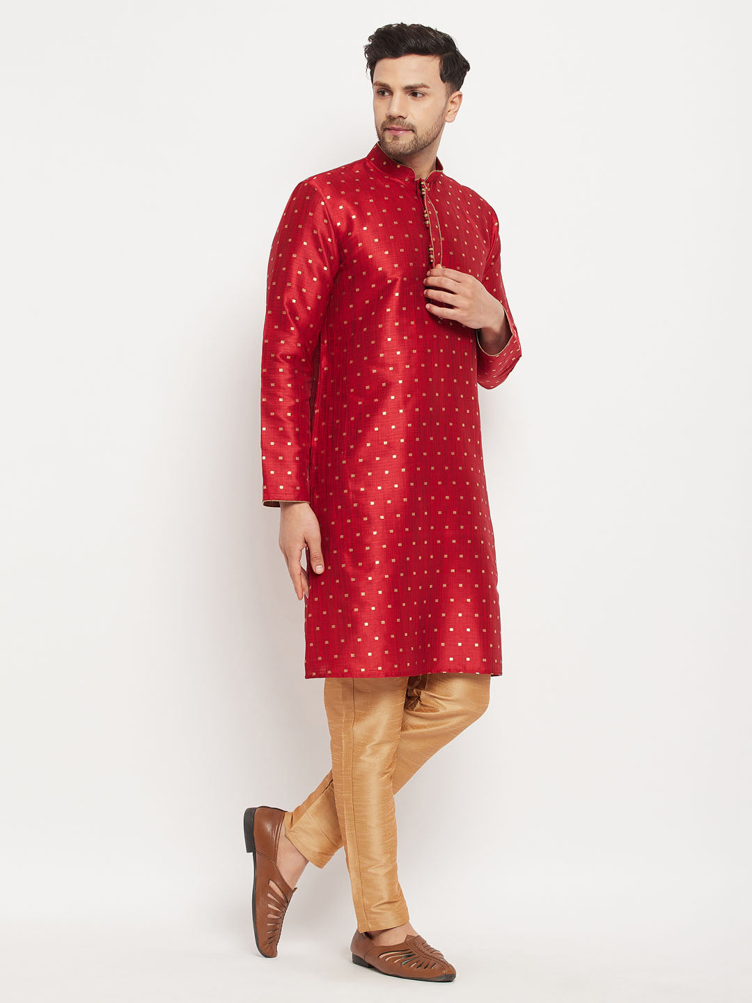 vastramay mens maroon woven silk blend kurta and rose gold pant style pyjama set