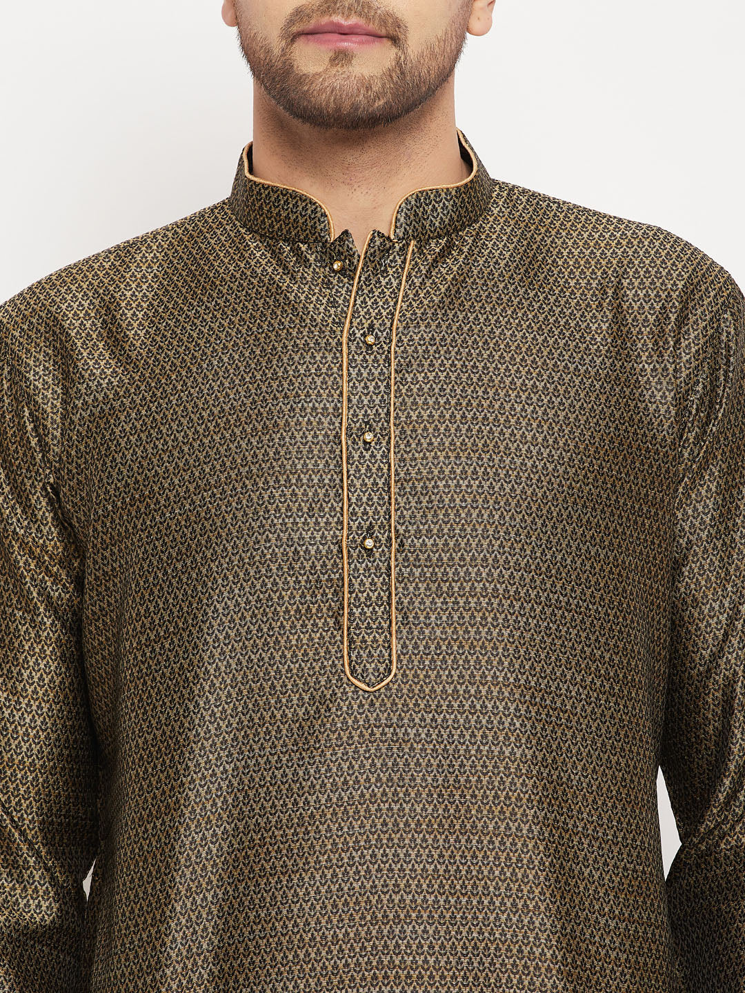 Vastramay Men's Black And Gold Silk Blend Kurta