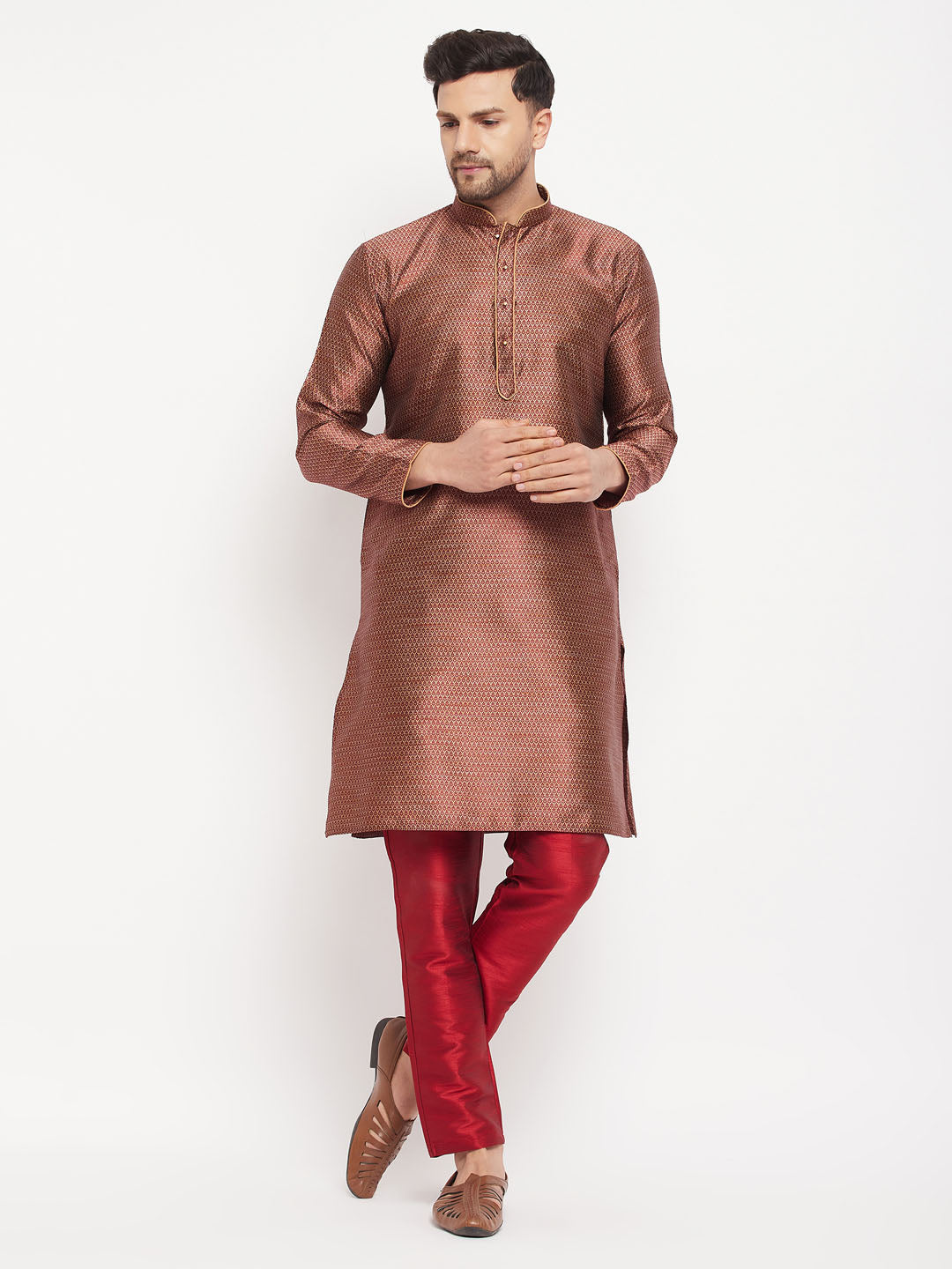 vastramay mens maroon silk blend kurta and maroon pant style pyjama set